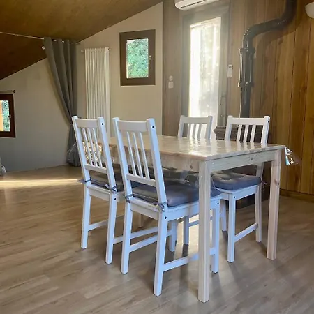 Apartvilla