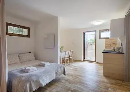 Апартаменты Apartvilla *